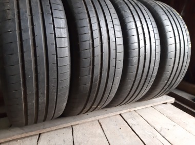 Good Year Eagle F1 Asymmetric   .. 235/55R 19