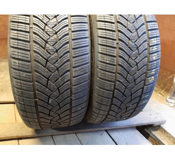 GoodYear Ultra Grip Perfomance   ./../ 245/45R 18