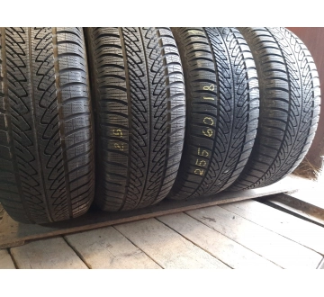 Good Year Ultra Grip 8 Perfomance   . ../ 255/60R 18