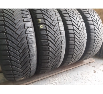 Michelin Alpin 6  …/   . 215/55R 17