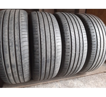 Pirelli Scorpion   .. //.. 235/55R 18