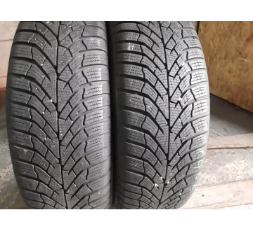Kumho WinterCraft WP 52  . . . 205/65R 16