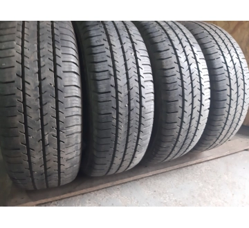 Michelin Agilis 51     .. . 215/65R 16C