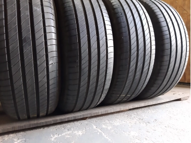 Michelin Primacy 4   . //./ 205/55R 17