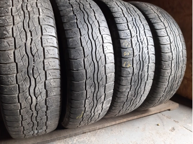 Bridgestone Dueler H/T 687 225/65R 17