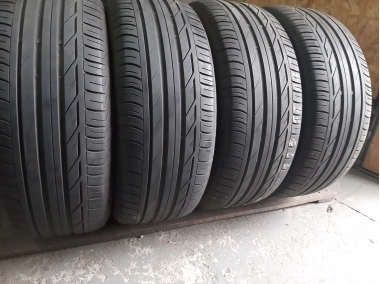 Bridgestone Turanza T001 225/55R 17