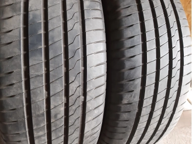 Firestone RoadHawk 255/60R 18