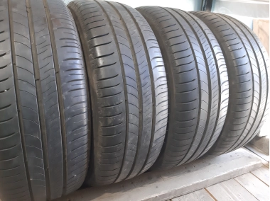 Michelin Energy Saver  . . 205/55R 16