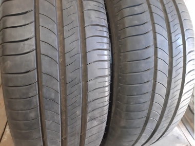 Michelin Energy Saver  . 215/60R 16