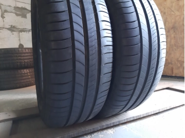 Michelin Energy Saver  . 215/60R 16
