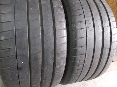 Michelin Pilot Sport 4S 285/35R 20