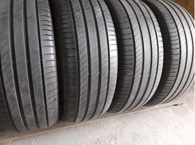 Michelin Primacy 4  .. 235/55R 18