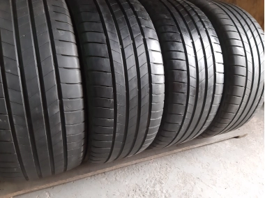 Bridgestone Turanza T005 255/45R 18