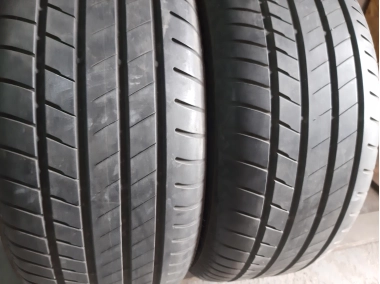 Bridgestone Alenza 255/55R 18