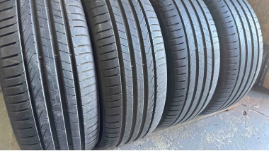 Pirelli Scorpion . 235/50R 20