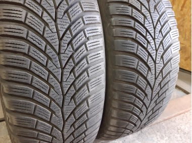 Continental Winter Contact TS870 215/60R 16