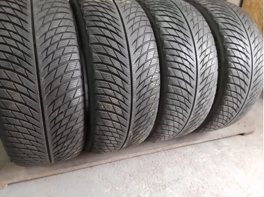 Michelin Pilot Alpin 5 235/40R 18