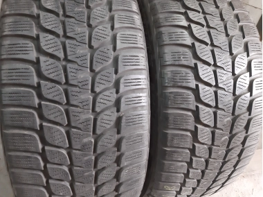 Bridgestone Blizzak LM-25V 235/45R 18