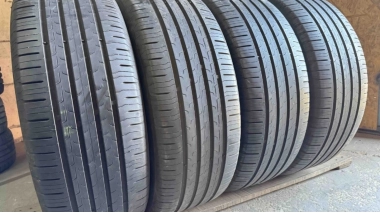 Continental Eco Contact 6  . 235/55R 19