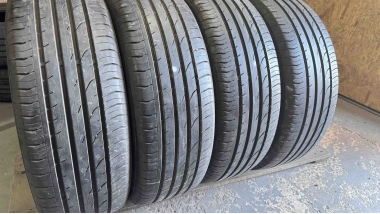 Continental Conti Premium Contact 2  .  . 215/55R 18