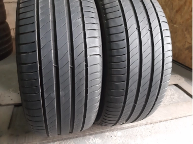 Michelin Primacy 4   /.  .. 235/45R 17