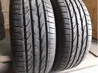 Bridgestone Dueler HP Sport  ..  ../ 235/45R 19