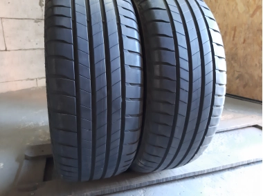 Bridgestone Turanza T005 215/60R 16