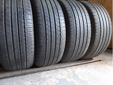 Michelin Latitude Tour HP   … . 235/55R 17