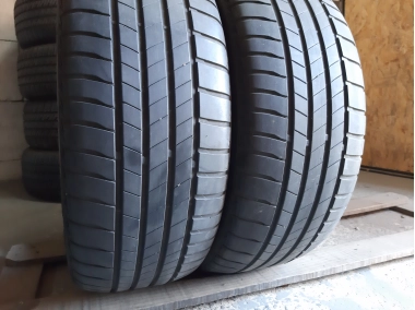 Bridgestone Turanza T005  ./. 215/55R 17
