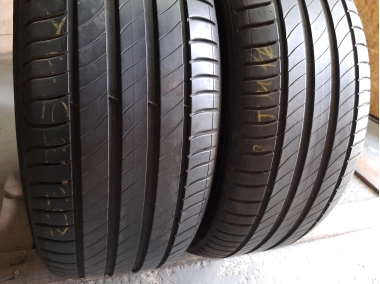 Michelin Primacy 4   .  .. 235/55R 17