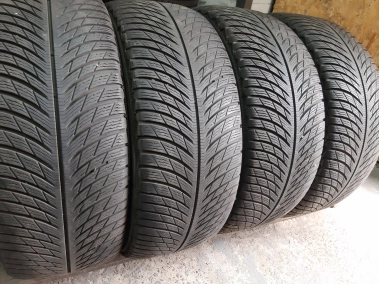 Michelin Pilot Alpin 5    ..  .. 235/45R 19