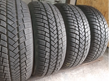 Vredestein Quatrac Pro 225/55R 17