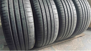 Pirelli P Zero 245/40R 20
