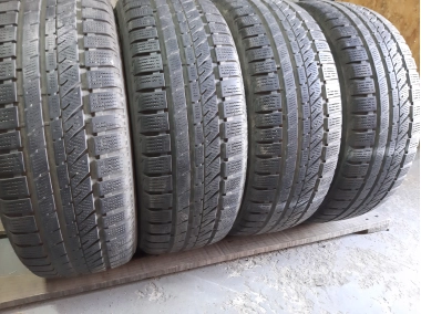 Bridgestone Blizzak LM-30 205/55R 16