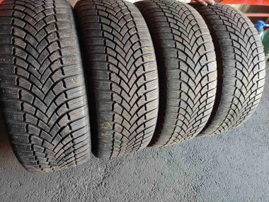 Bridgestone Blizzak LM 005 225/55R 17