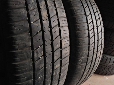 Bridgstone B330 195/70R 15