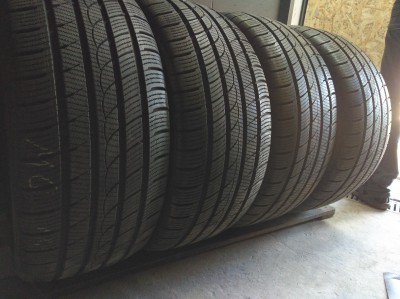 Trocmax Ice-Plus S 220 275/40R 20