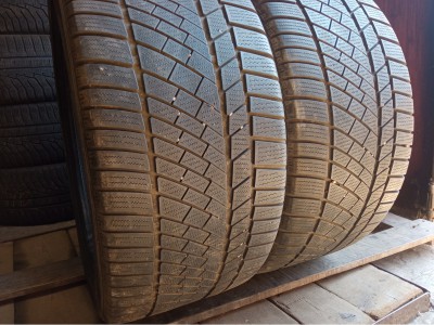 Continental Winter Contact TS 830P 275/40R 19