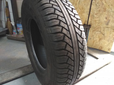 Debica Vivo 205/70R 14