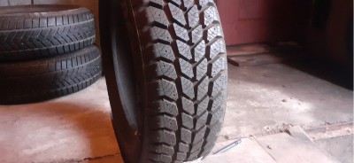 GoodYear Cargo Ultra Grip 205/65R 15C