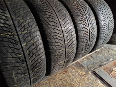 Michelin Pilot Alpin 5 SUV ZP// 275/45R 20
