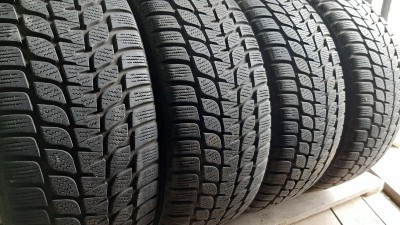 Bridgestone Blizzak LM-25 205/45R 16