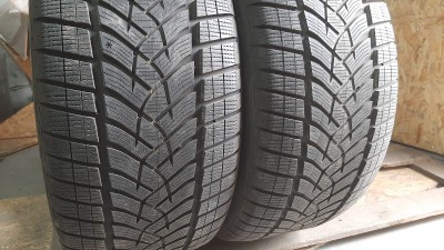 Good Year Ultra Grip.. 275/40R 20