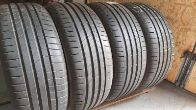 Bridgestone Turanza T005.//../../ 225/45R 18