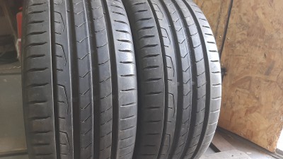 Continental PremiumContact 7.//.. 245/45R 18