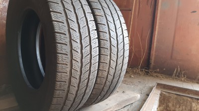 Continental Van Contact Winter..//../ 215/75R 16C