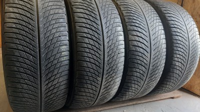 Michelin Pilot Alpin 5..//. 275/45R 20