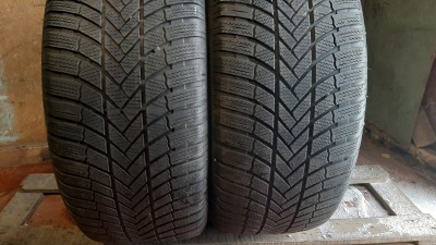 Bridgestone BlizzakLM005 275/50R 20