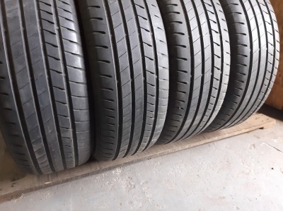 Bridgestone Alenza 001.. 225/60R 18