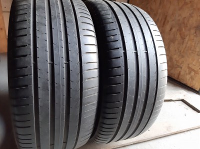 Pirelli Cinturato P7/..//./ 255/40R 18